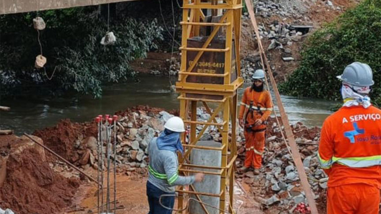 Execução de ensaios PIT e PDA em estacas